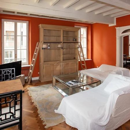 Ferienwohnung Charme And Relax In Downtown Parma Exterior foto