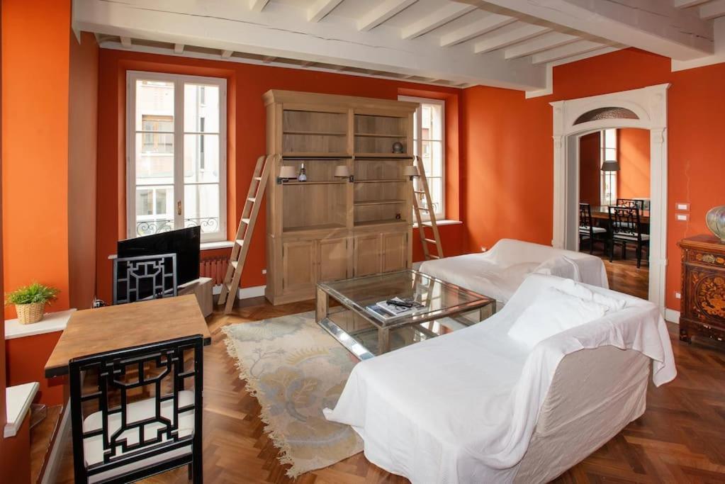 Ferienwohnung Charme And Relax In Downtown Parma Exterior foto