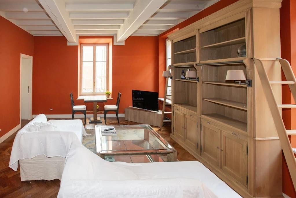 Ferienwohnung Charme And Relax In Downtown Parma Exterior foto